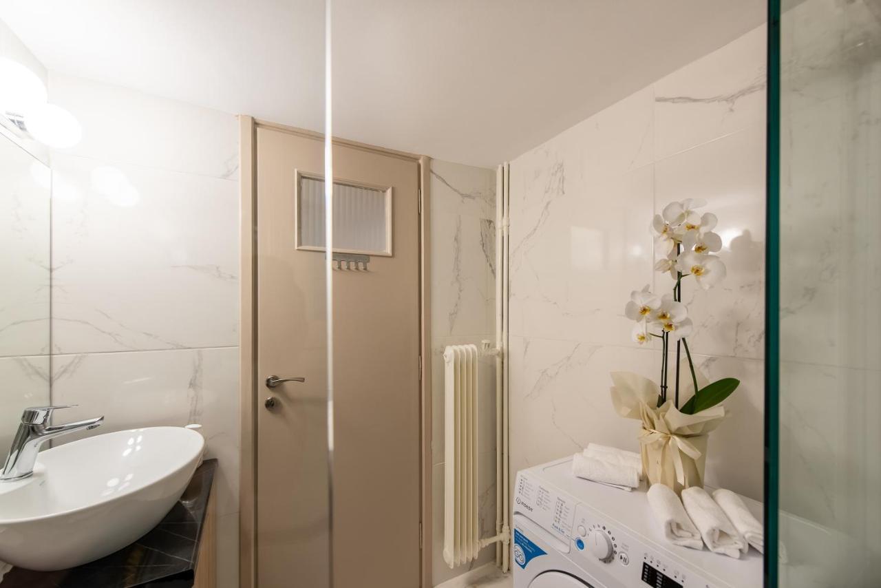 Medluxe Luxury Apartment ! 雅典 外观 照片